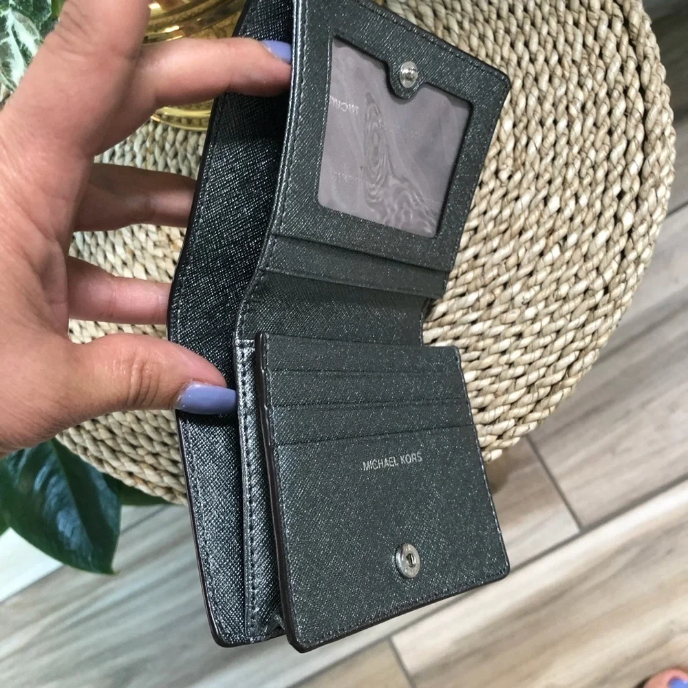 Michael Kors Silver Wallet Small